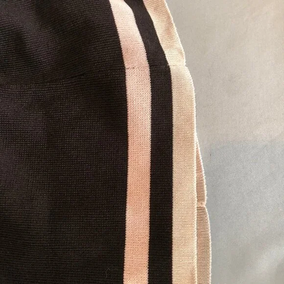 Petite Sophisticate SMALL Black 3/4 Sleeve Sweater 19" Underarm to Underarm - Picture 3 of 3